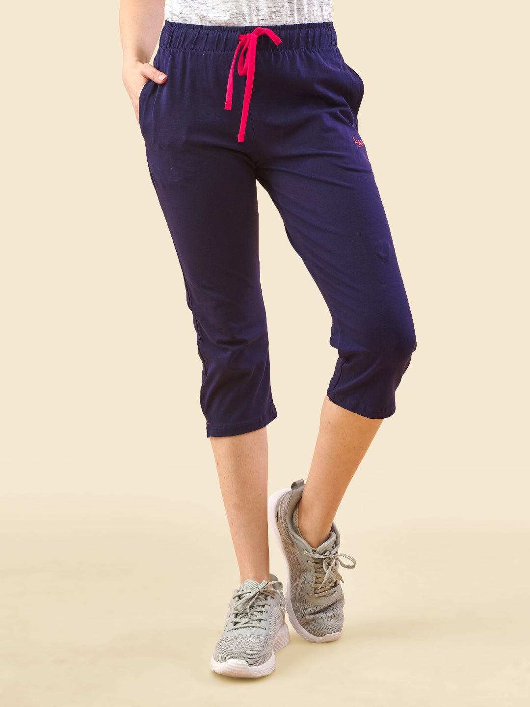 Navy 3/4 Capri Track Pant #302