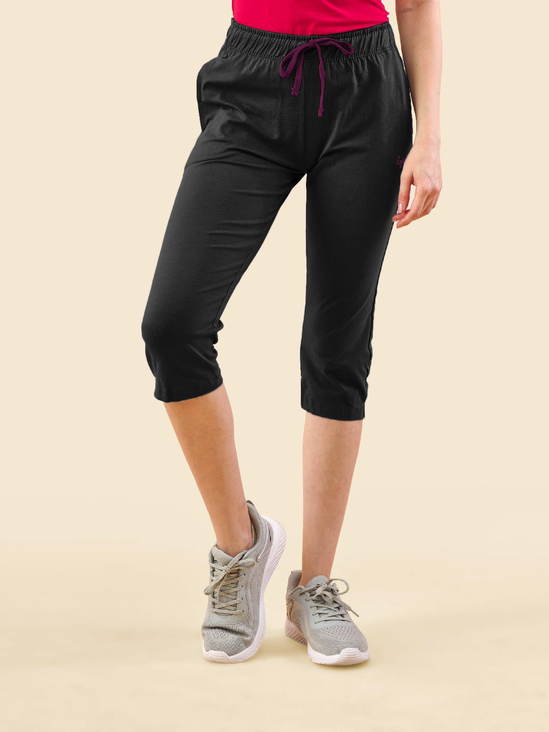 Black 3/4 Capri Track Pant #302
